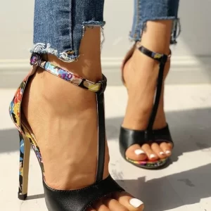 Essentials Sexy Embroidered Print Stiletto High Heels - Black